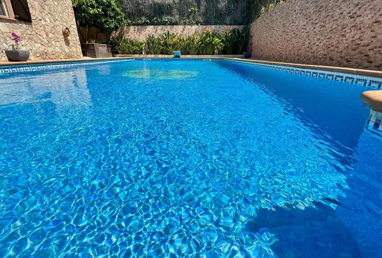 Villa Paraiso - Mit Riesigem Traumpool 比德雷雷斯