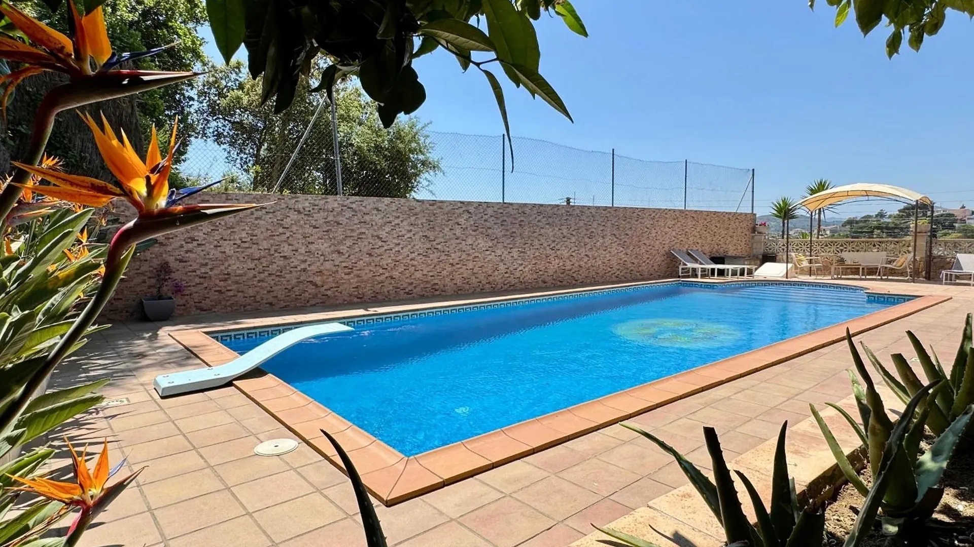 Villa Paraiso - Mit Riesigem Traumpool Vidreres